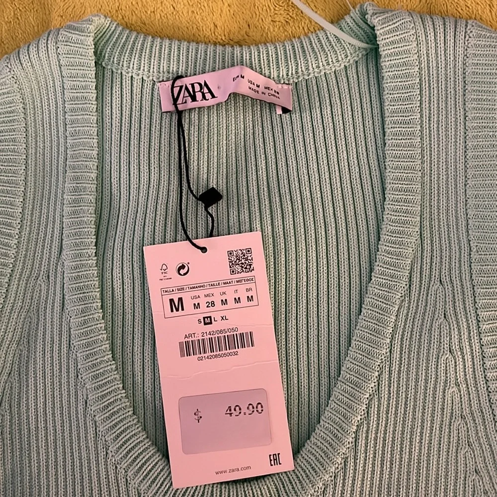 thick Zara knitted dress - Picture 2 of 3